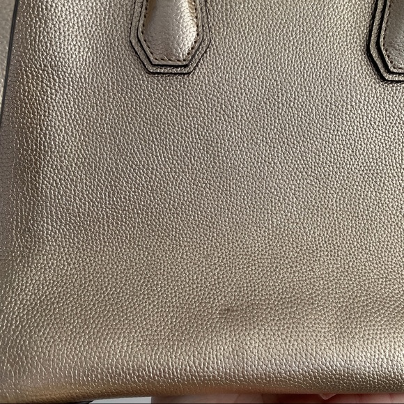 Pre loved Michael Kors gold mercer tote bag - Picture 4 of 8
